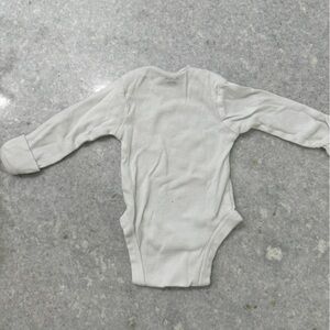 Gerber Long Sleeve White Onesie Bodysuit NB Unisex